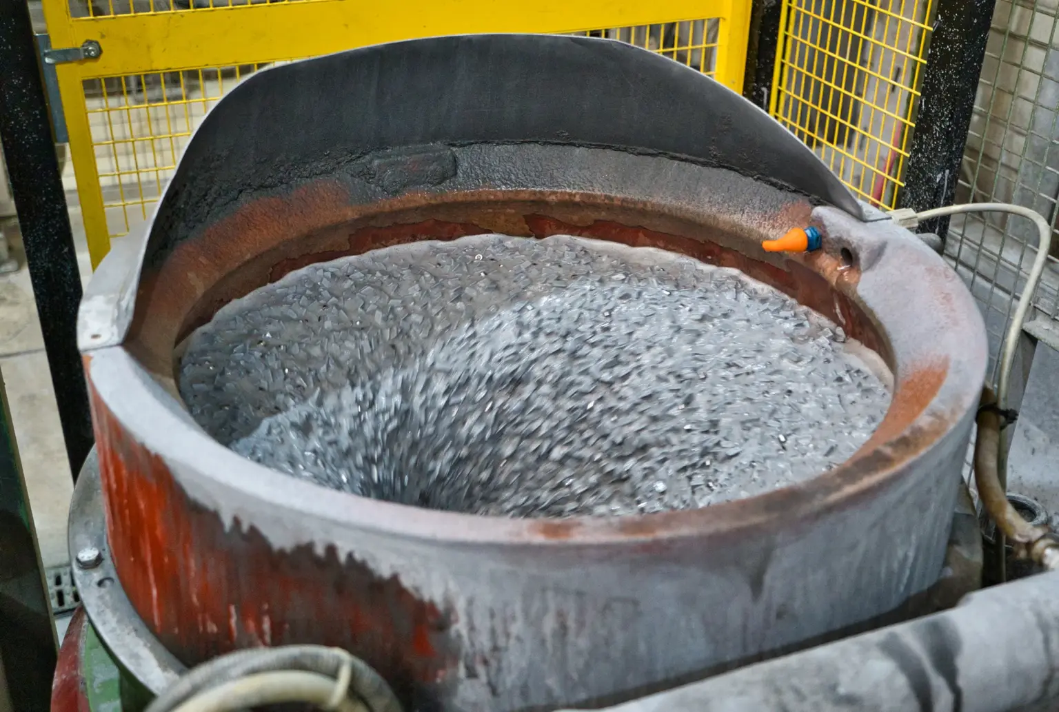 Centrifugal vibratory finishing at SPALECK, the surface treatment expert